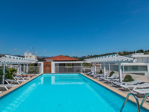 Résidence Le Crystal - Vacancéole - Camping Alpes-Maritimes - Image N°3
